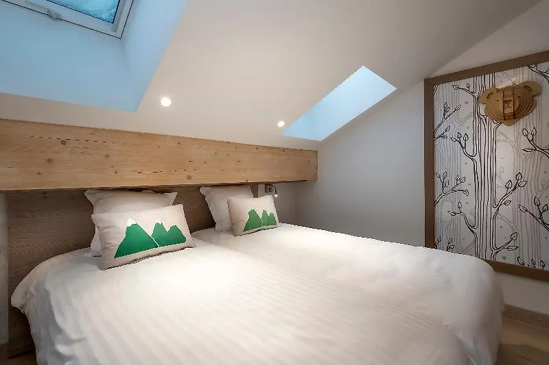 Residence Pierre & Vacances Premium L'Hevana Meribel 5*,  France